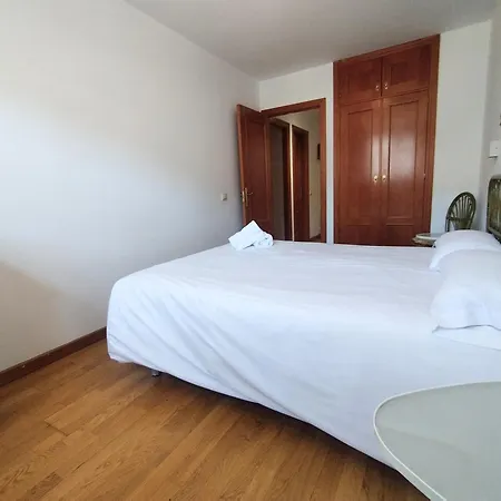 Check-in Casas Ibon شقة